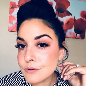 Meet your Posher, Mallory